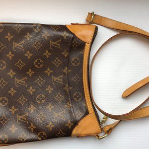 Auth LOUIS VUITTON Odeon MM Shoulder Bag Monogram